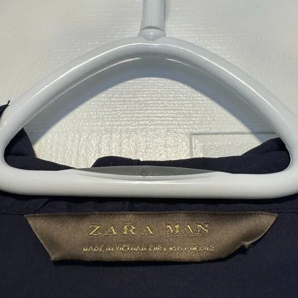 Zara Men's Windbreaker - Picture 2 of 3